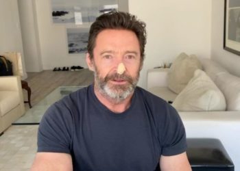 Hugh Jackman alertó a sus fans sobre una nueva complicación de su cáncer de piel